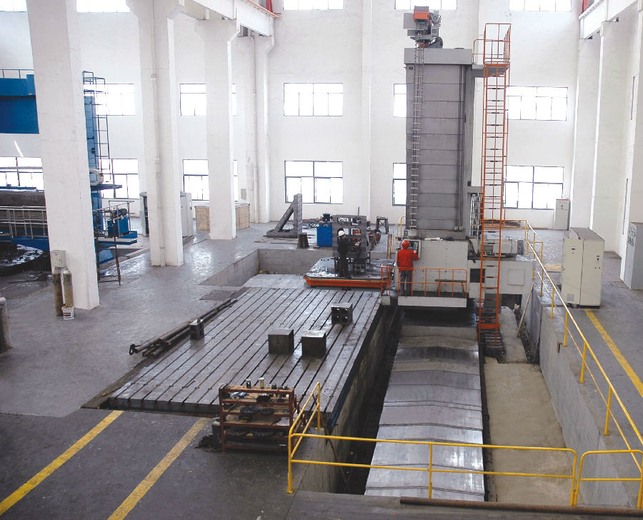 同力立磨生產(chǎn)車(chē)間