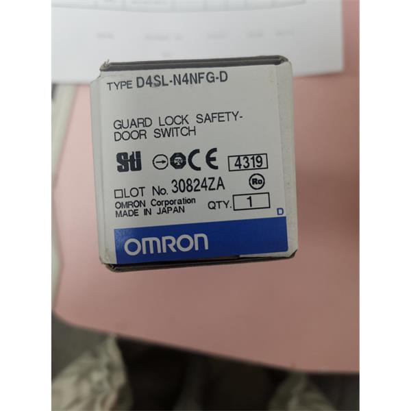 OMRON歐姆龍 光纖放大器E3NX-CA41 2M